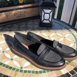Clarks penny loafer nearly new 10 raisie eletta